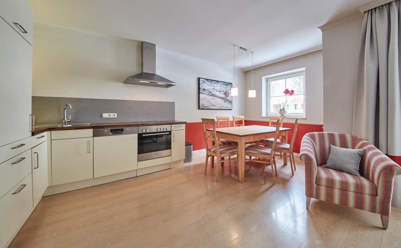 Huettl Relax Appartements Saalbach-Hinterglemm Bagian luar foto