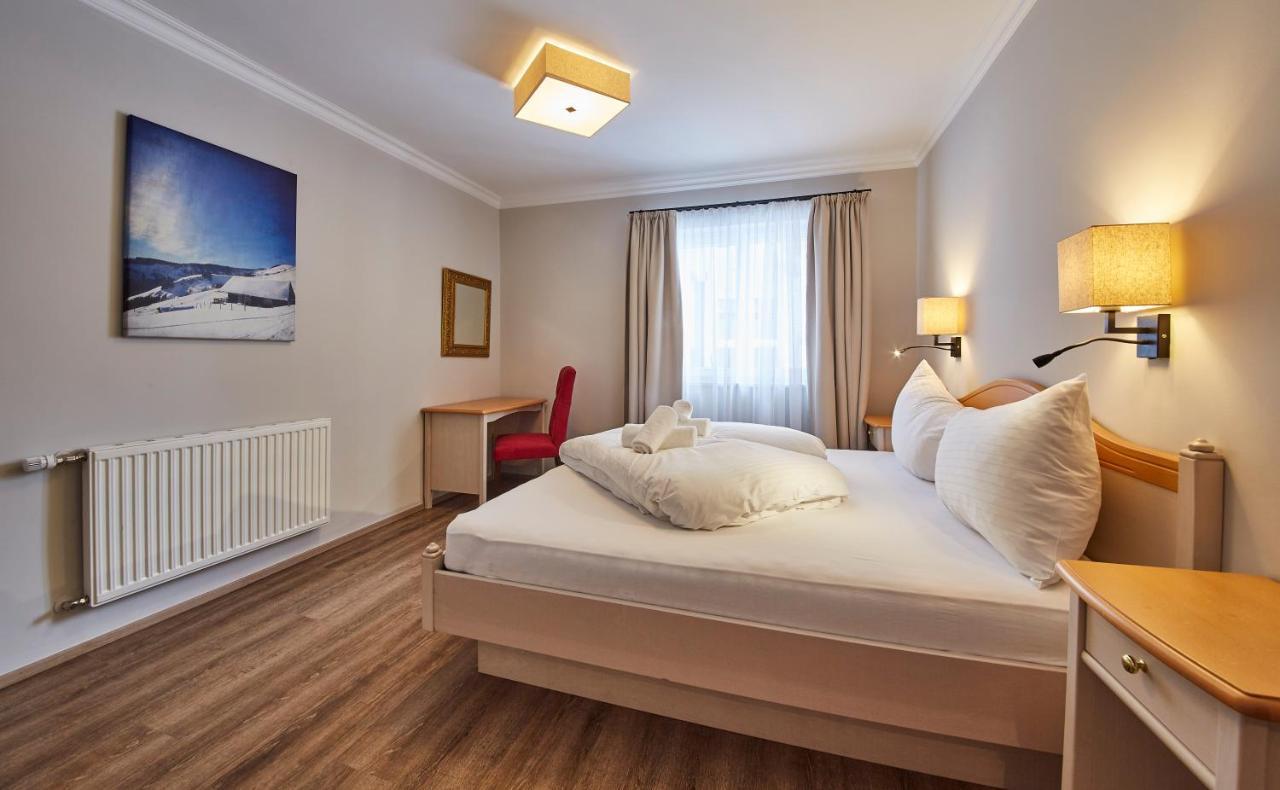 Huettl Relax Appartements Saalbach-Hinterglemm Bagian luar foto